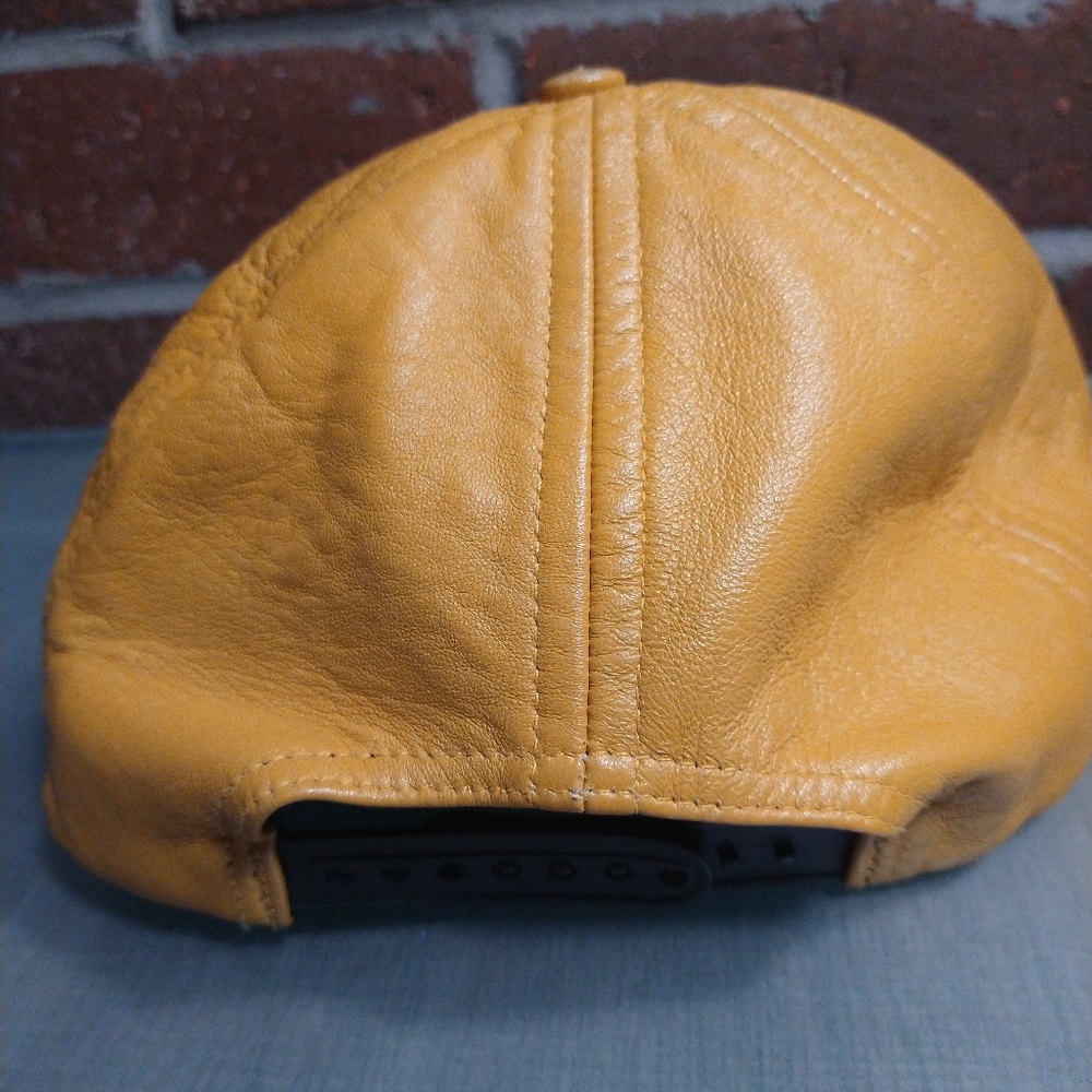 Supreme leather flat brim hat with gold box logo - Picture 10 of 13